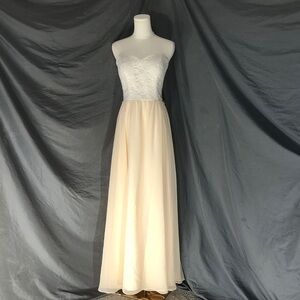 Prom Mori Lee Cream Strapless Lace Gown Size Small